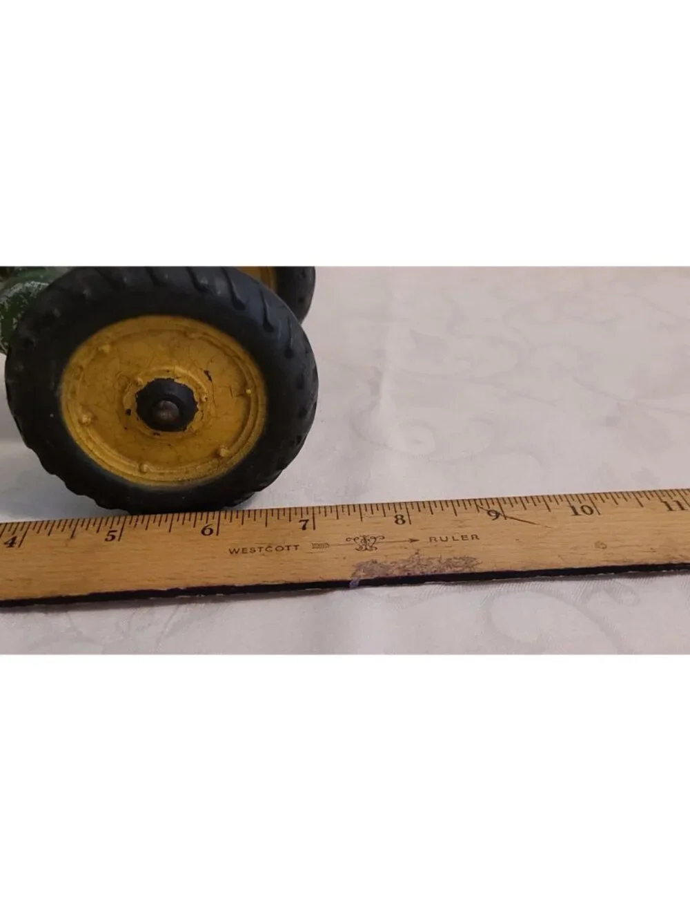 Vintage 1940s-50s 1/16 Arcade/ERTL  John Deere Model A Toy Tractor